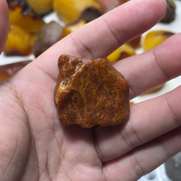 定制琥珀天然原矿