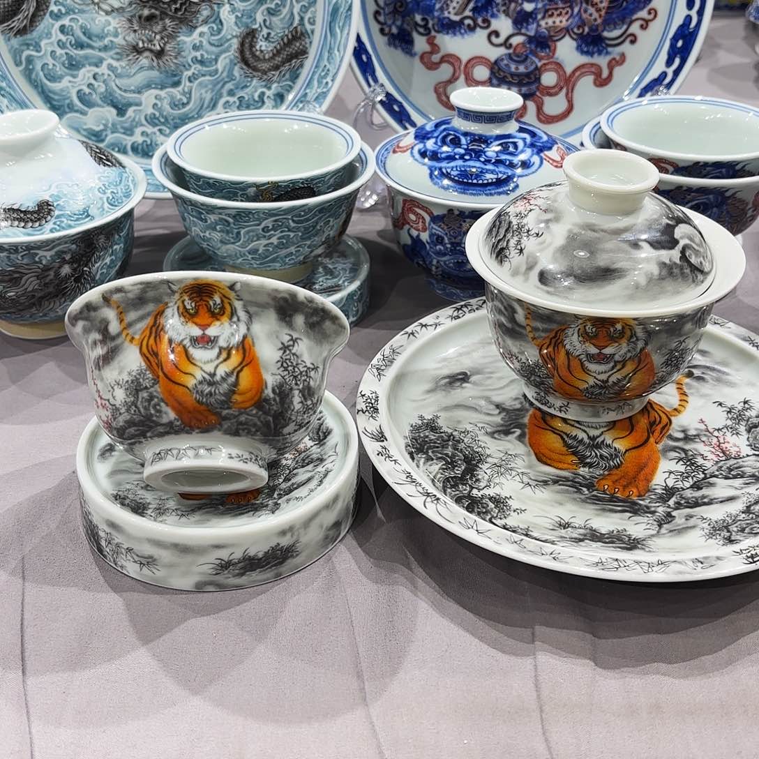 瓷片景德镇美术出版社