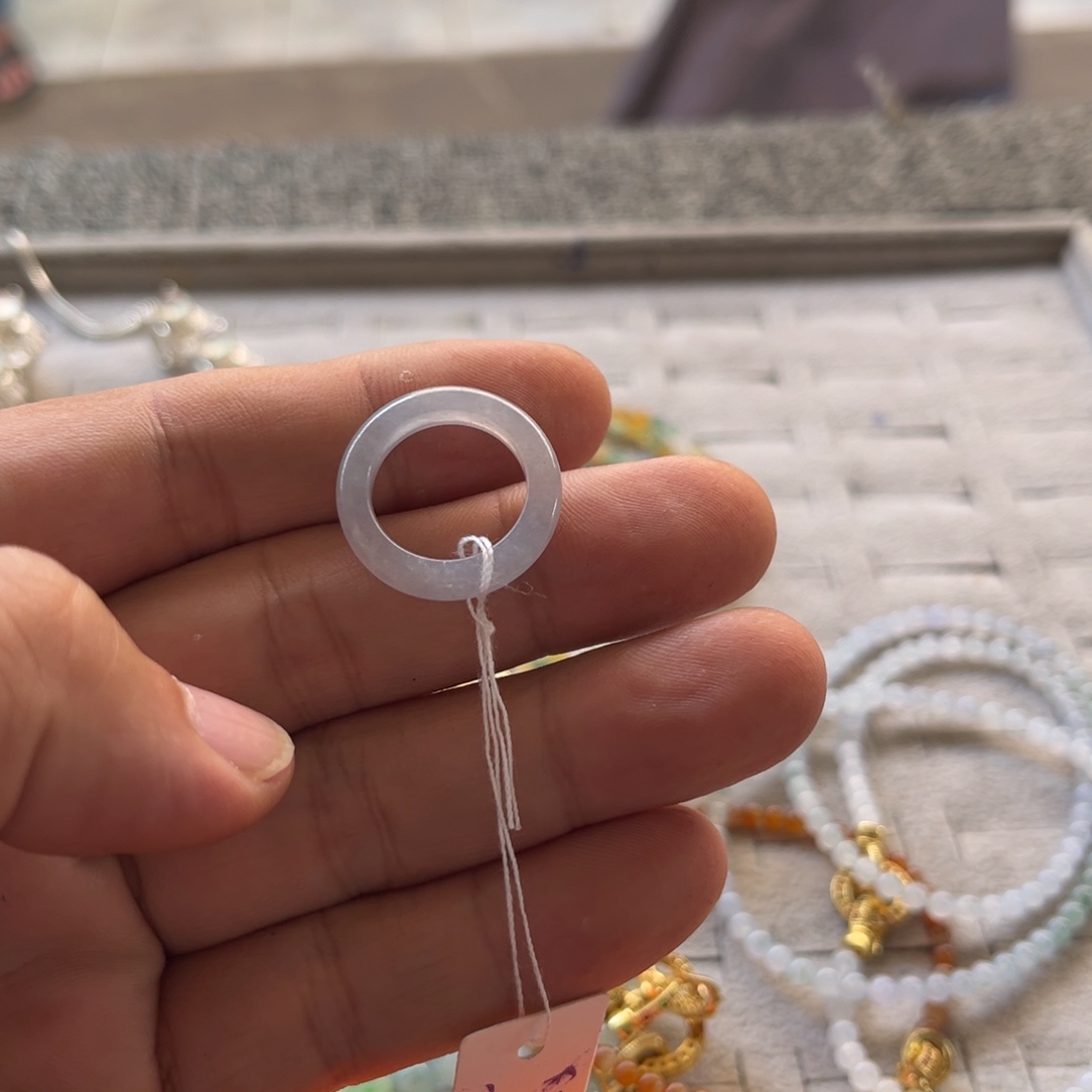 萌***西定制翡翠未镶嵌翡翠戒圈15.3