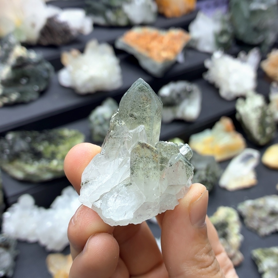 石材超美绿幽晶簇