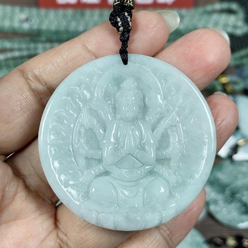 【闪购商品】翡翠颈饰未镶嵌玉吊坠翡翠玉千手观音