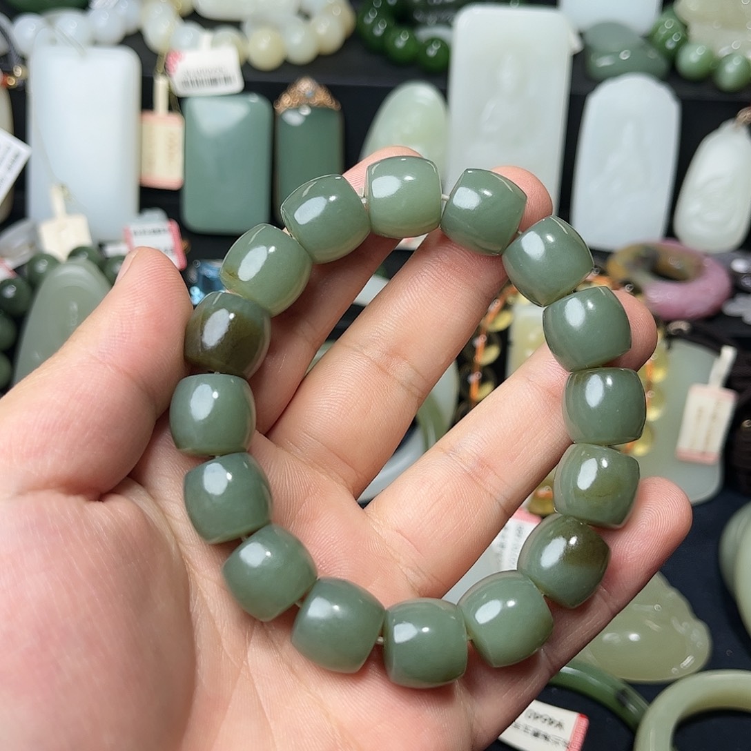 和田玉未镶嵌手链10