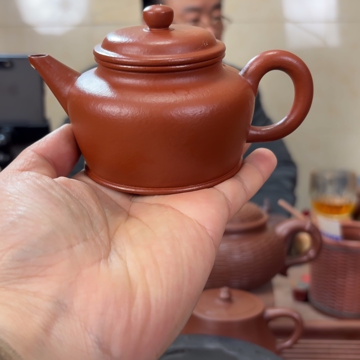 紫砂茶壶朱泥剑流