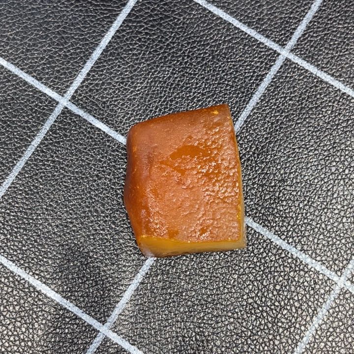 定制蜜蜡未镶嵌裸石