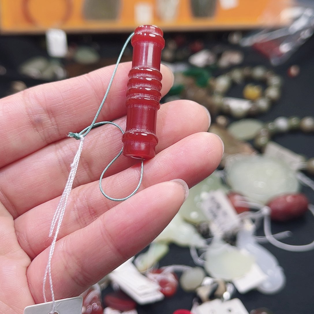 玛瑙/玉髓颈饰合金