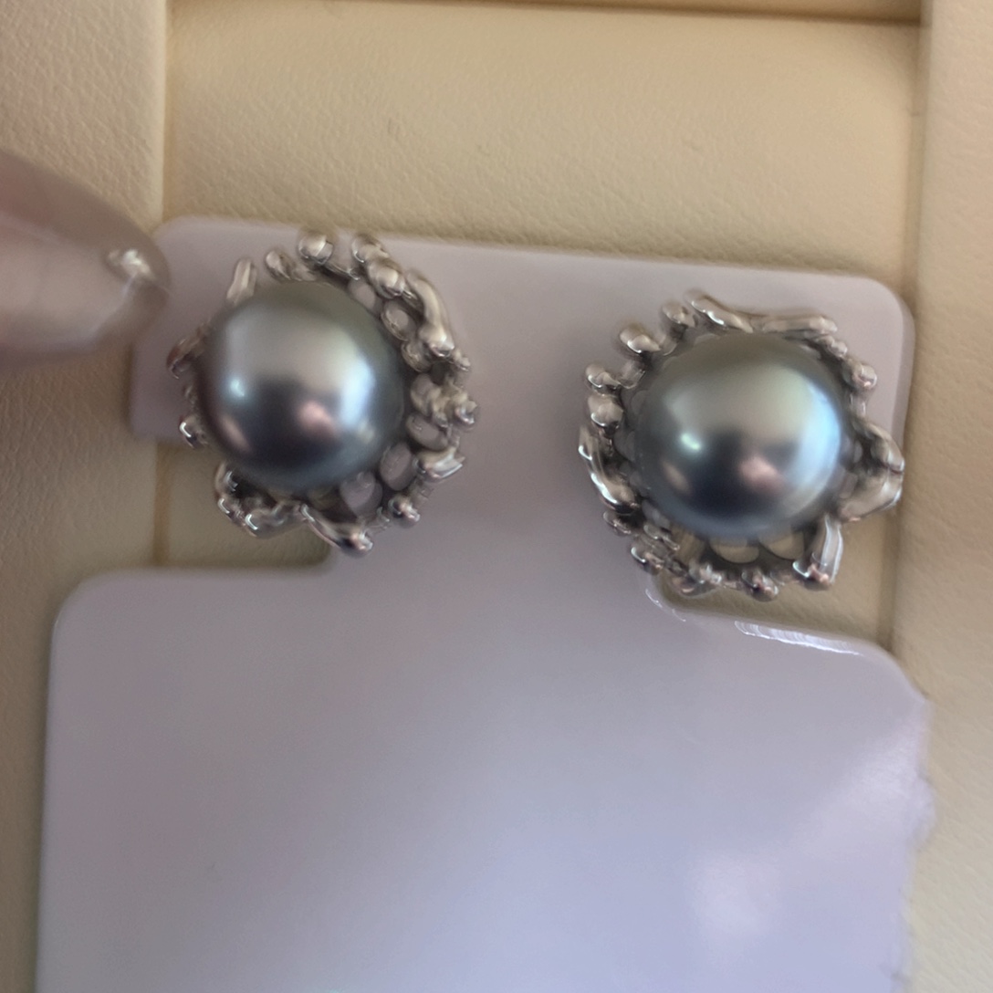 银S925镶嵌耳饰海水珍珠