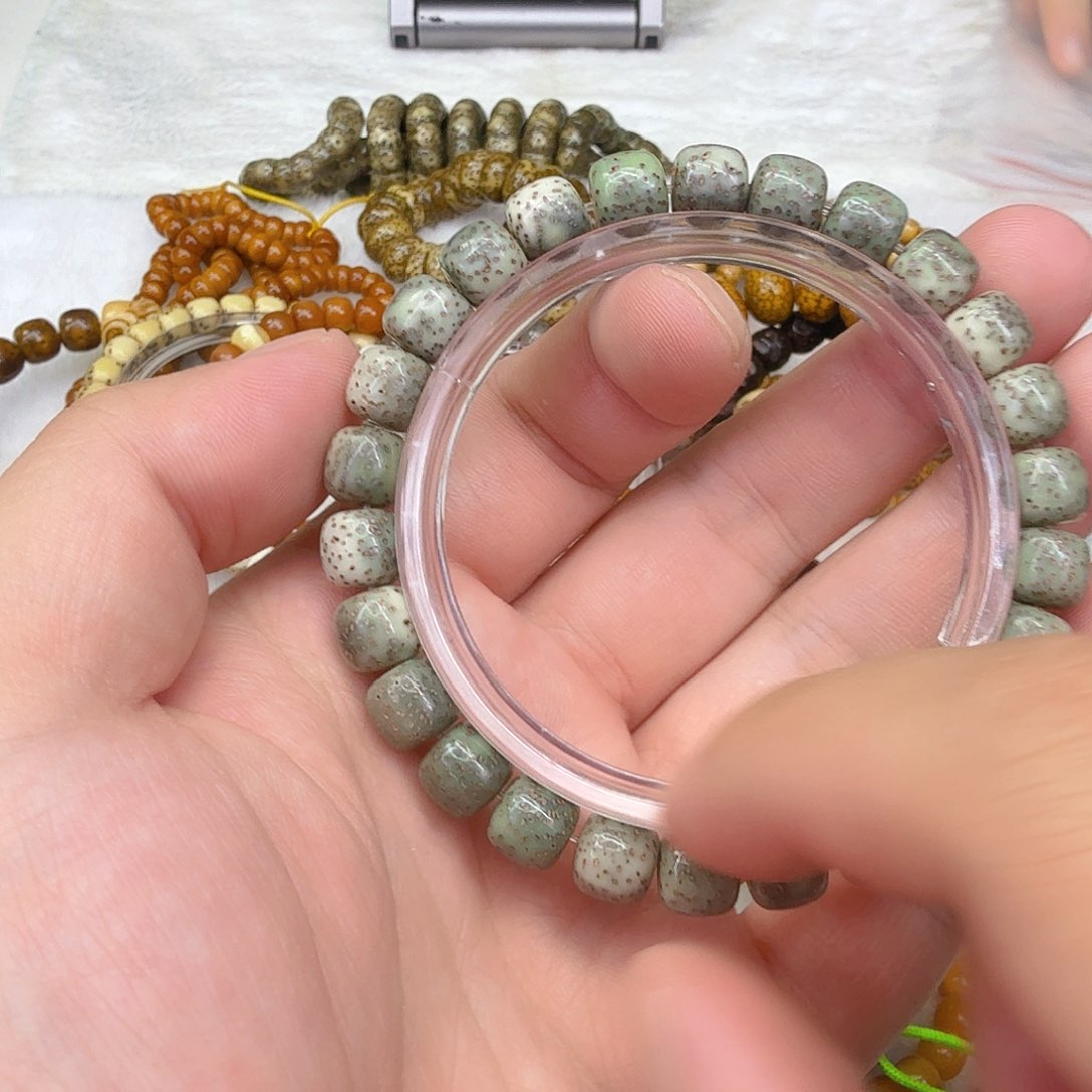 星月菩提手串3入门糯冰绿星月菩提单圈9×8