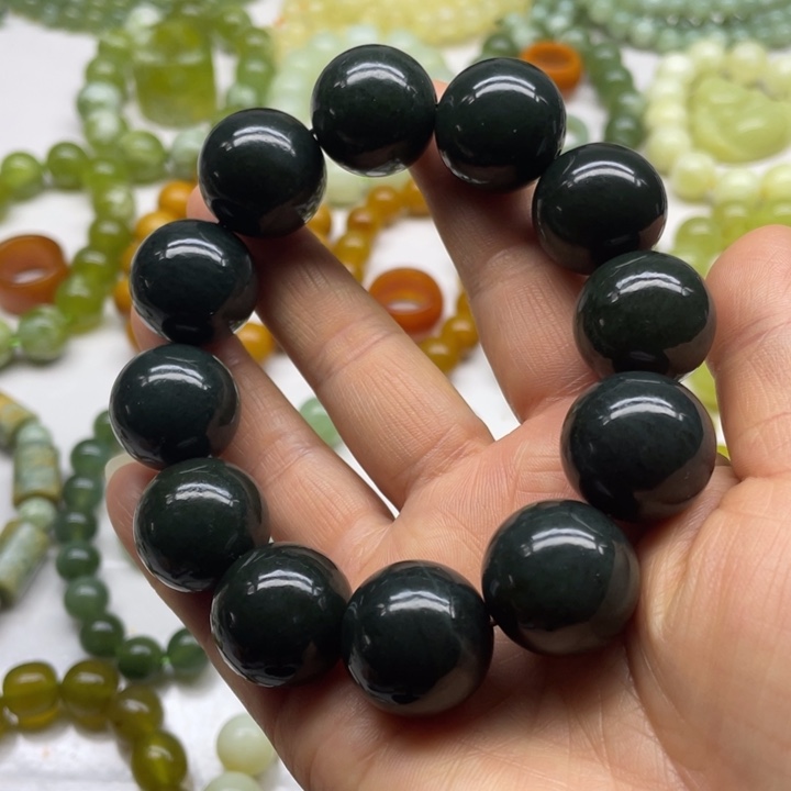 和田玉手串未镶嵌