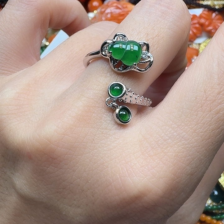 翡翠未镶嵌项链翡翠