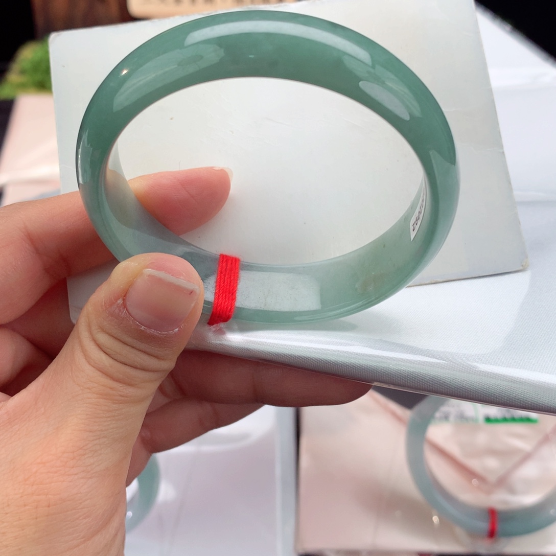 翡翠未镶嵌手镯纯天然缅甸翡翠