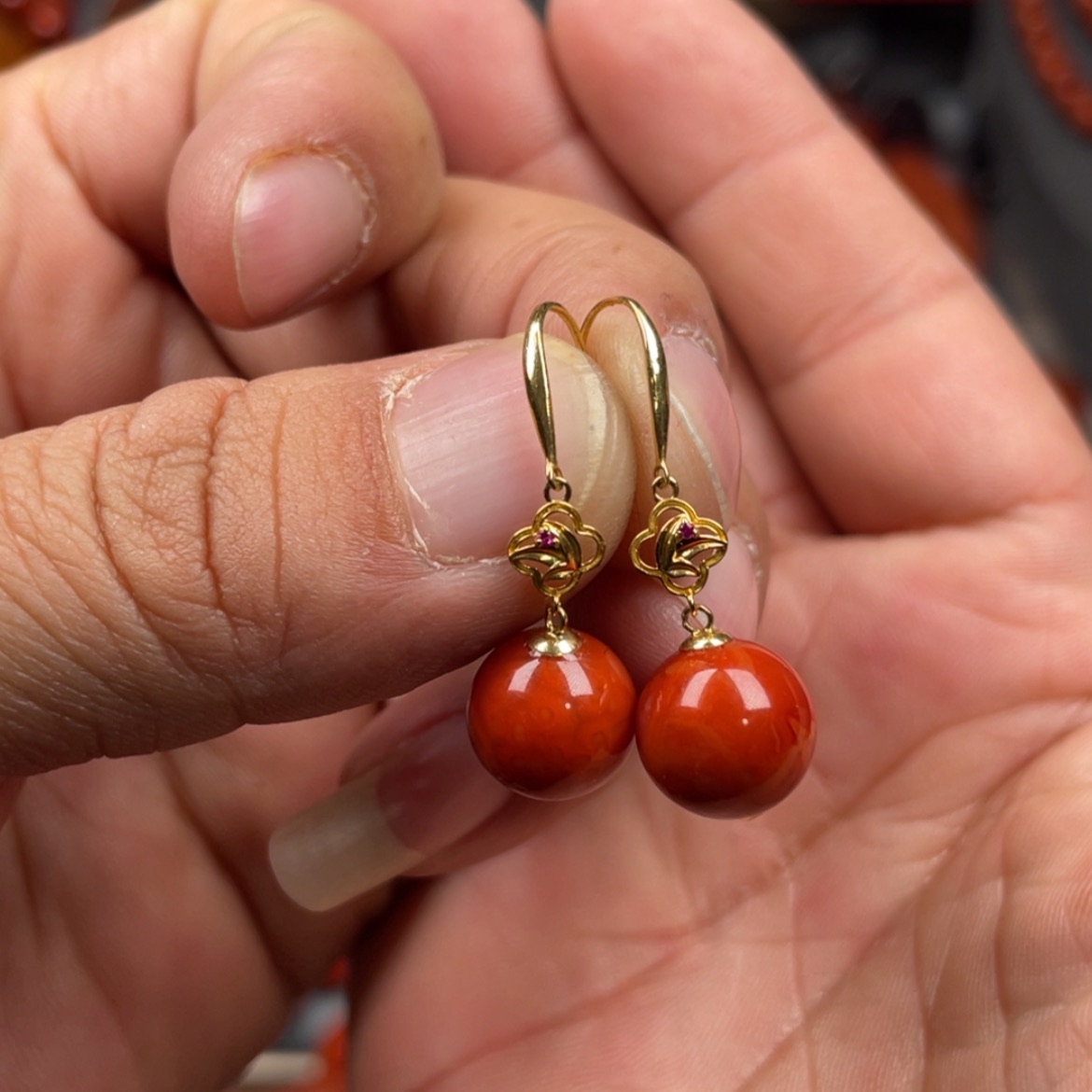 【闪购商品】南红玛瑙珠宝奇石18K金镶嵌耳环