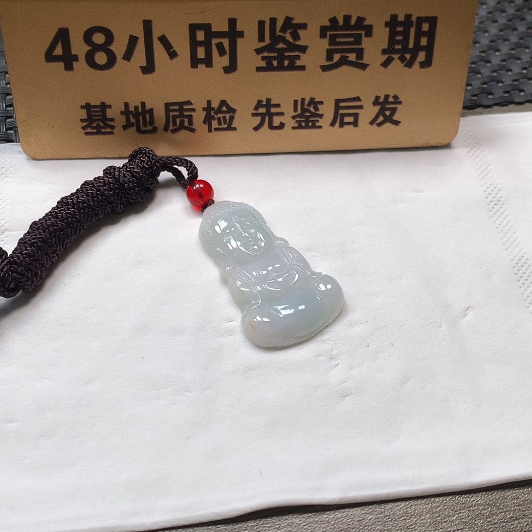 颈饰未镶嵌翡翠佛