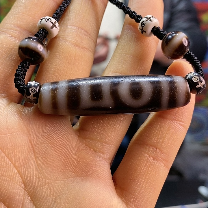 玛瑙/玉髓颈饰未镶嵌德***科