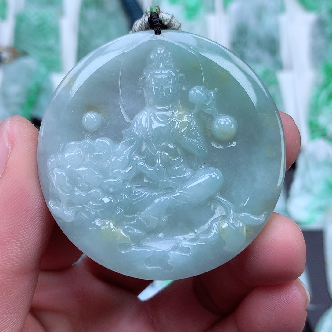 翡翠颈饰未镶嵌翡翠吊坠