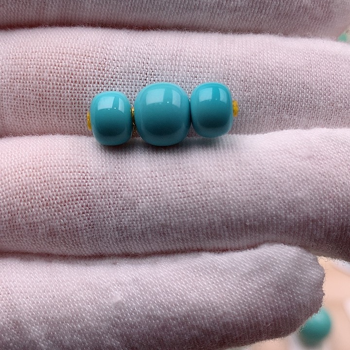 绿松石手串未镶嵌?****y