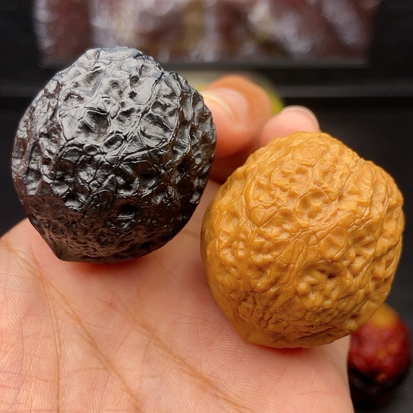 【闪购商品】把件文玩核桃40尺蛇皮元宝