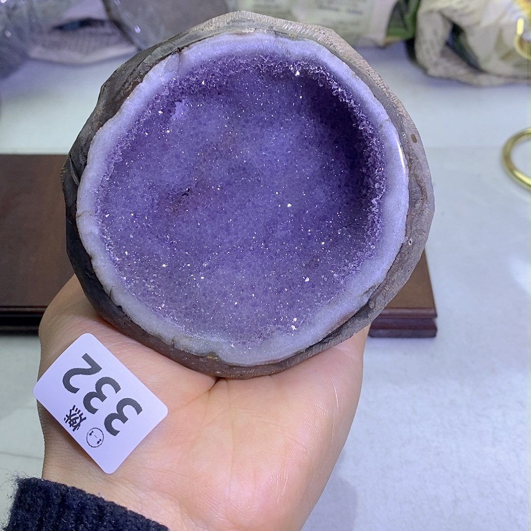 紫晶大型摆件（非配饰）未镶嵌?**阳