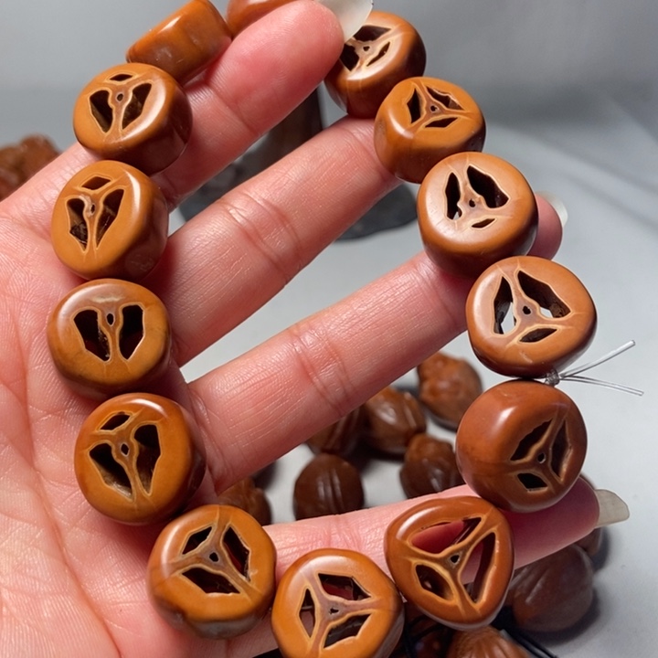 橄榄核手串/手链囧脸