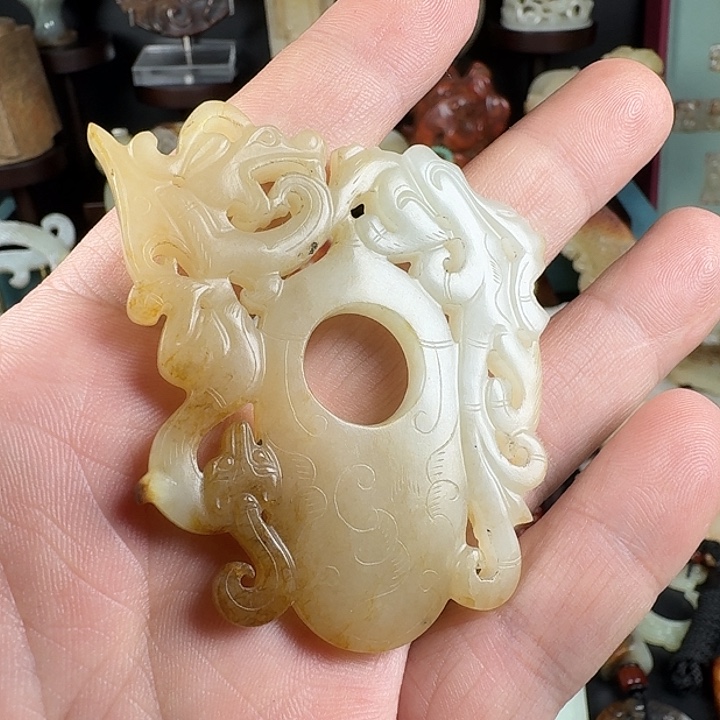 和田玉（糖玉）未镶嵌挂件