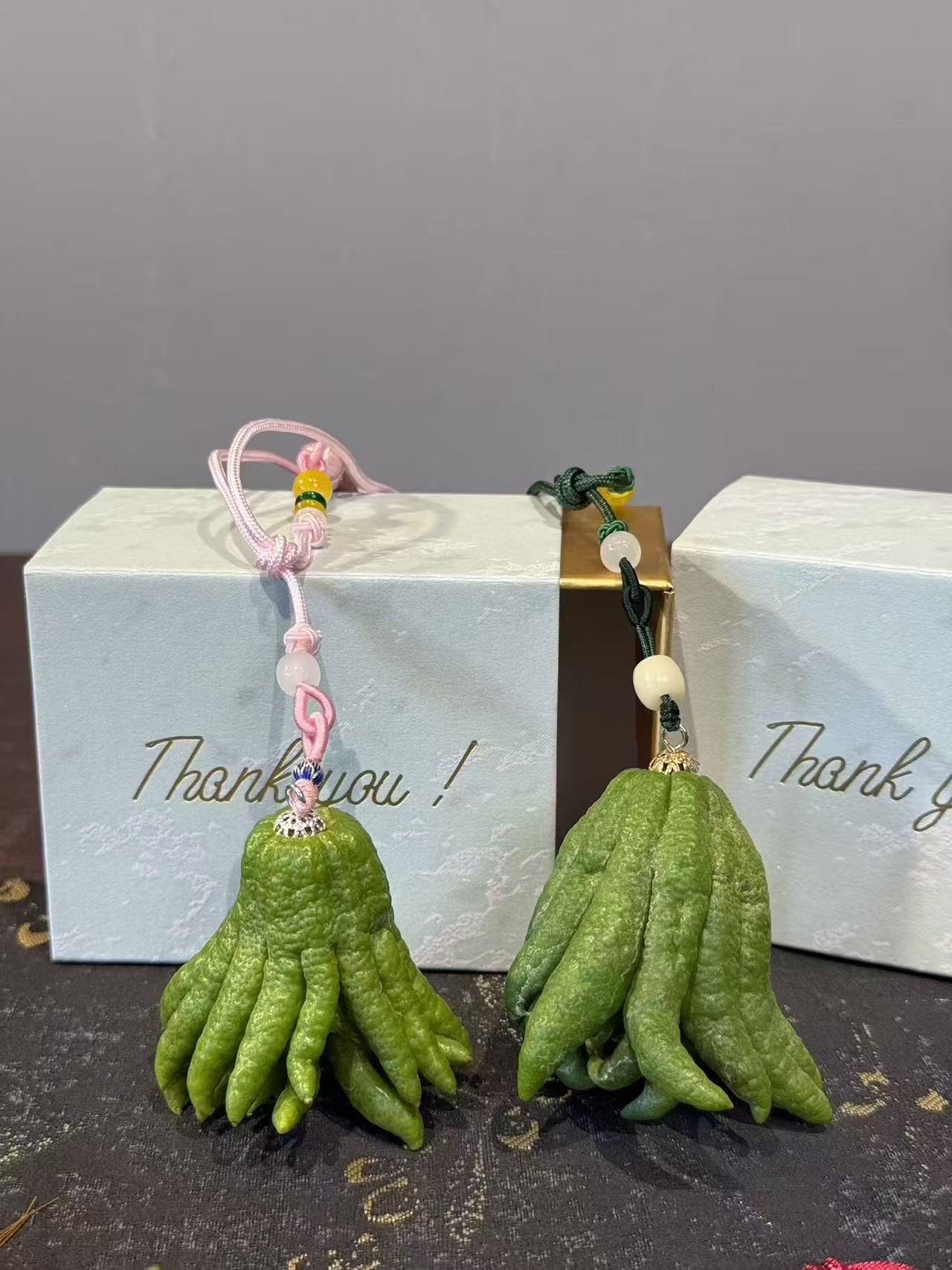 天然香薰佛手车载挂件