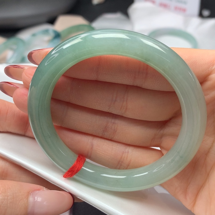 翡翠手镯未镶嵌55圆条