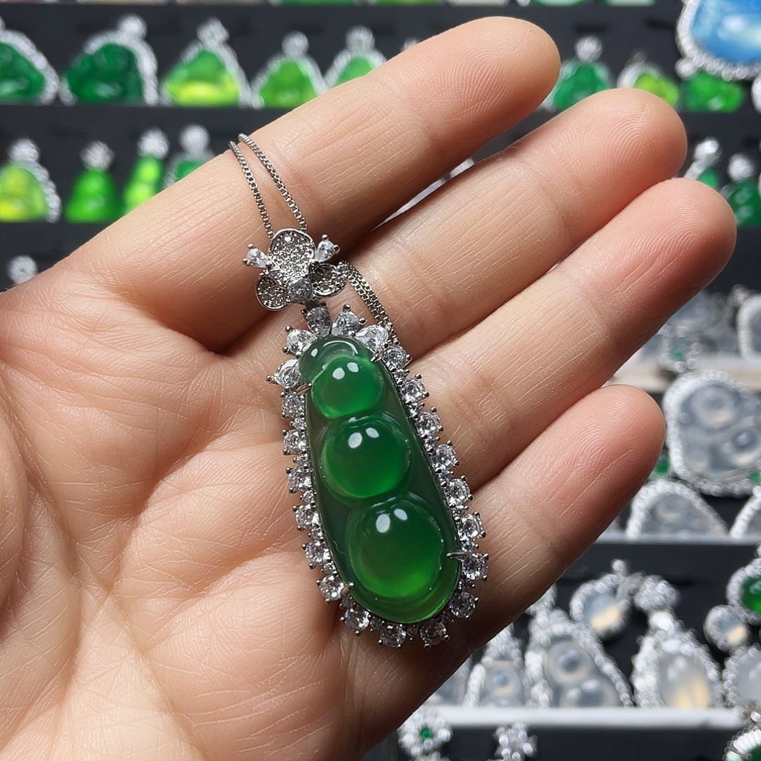 玛瑙/玉髓颈饰合金