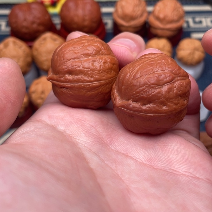 文玩核桃把件水晶蛤蟆