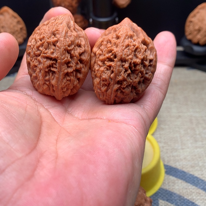 吊坠桃核大蒜头好看