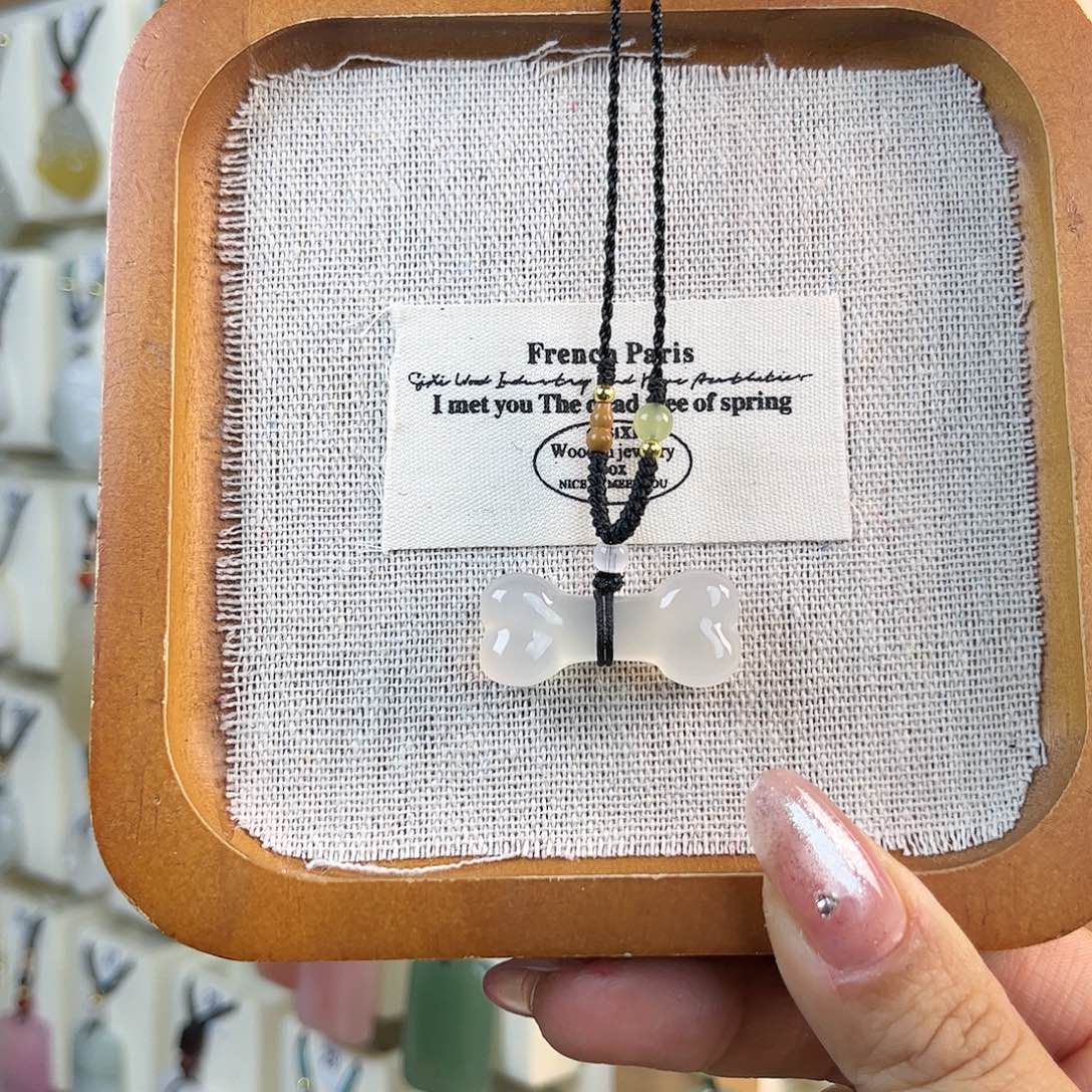 玛瑙/玉髓未镶嵌吊坠(赠链)