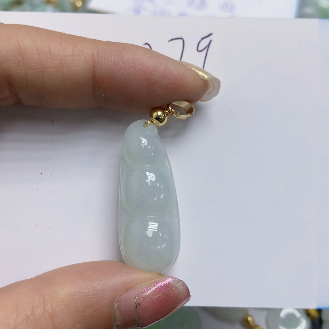 【闪购商品】翡翠颈饰合金天然翡翠A货