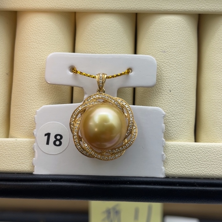 海水珍珠颈饰18K金镶嵌苏*?13.4mm