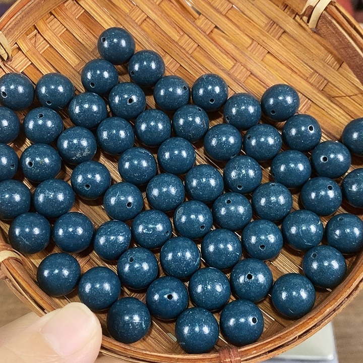 芳华碧城1.2天然中药材合香珠到手40颗打底瑕疵珠