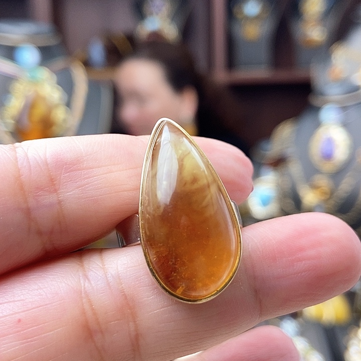 琥珀戒指银S925镶嵌戒指