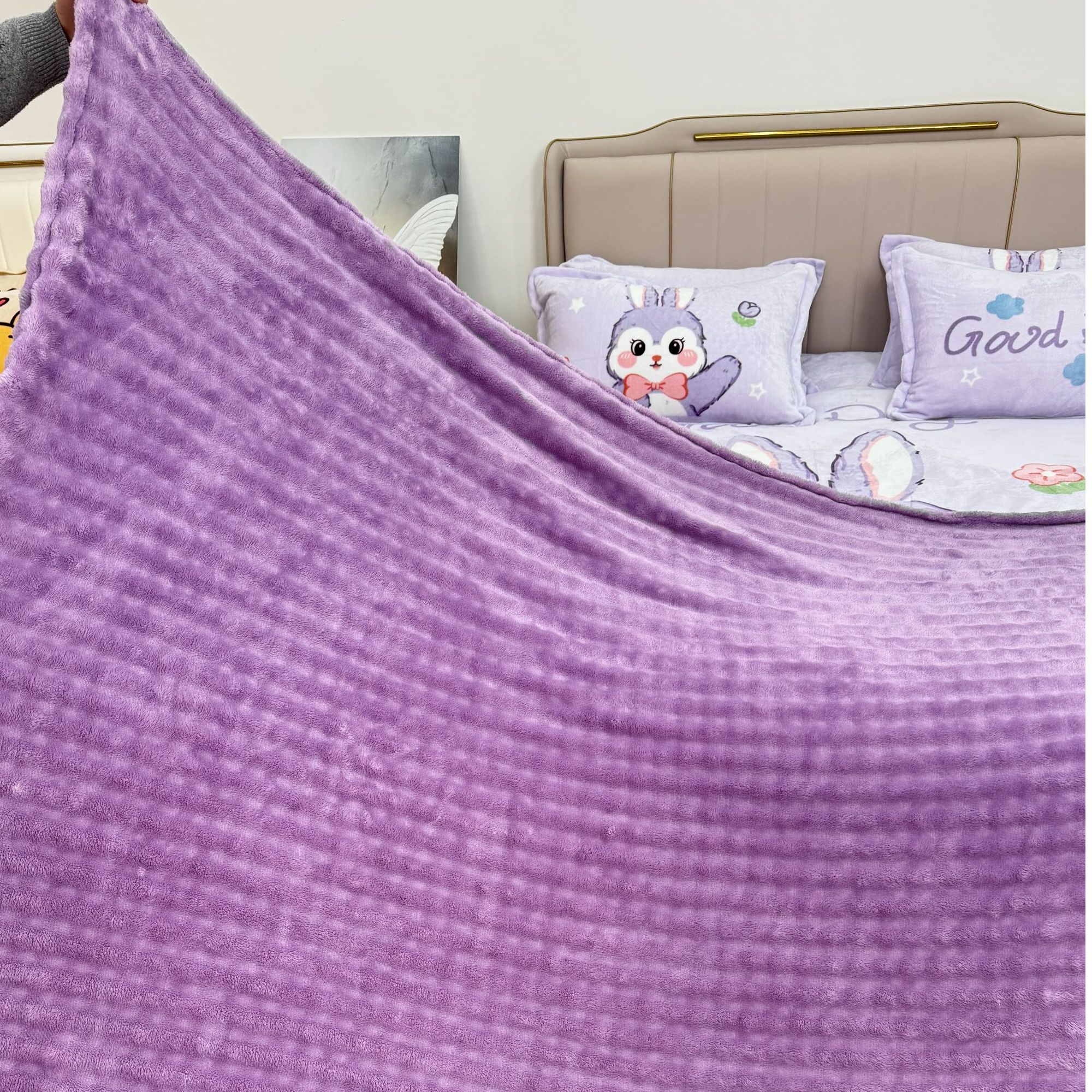 新款兔毛绒加厚版四季大盖毯