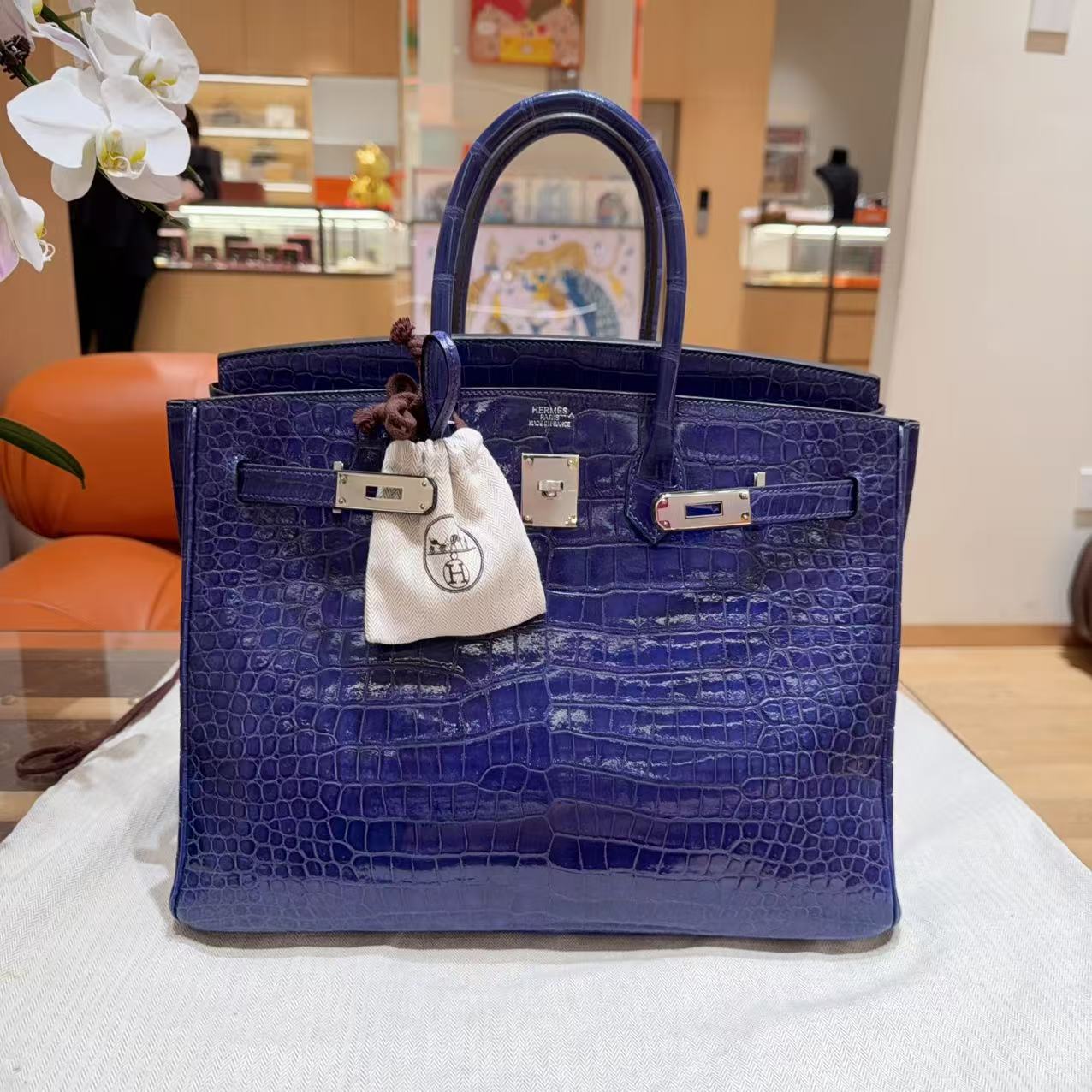 99新 Hermes/爱马仕 BIRKIN35  电光蓝，框Q刻，倒V鳄