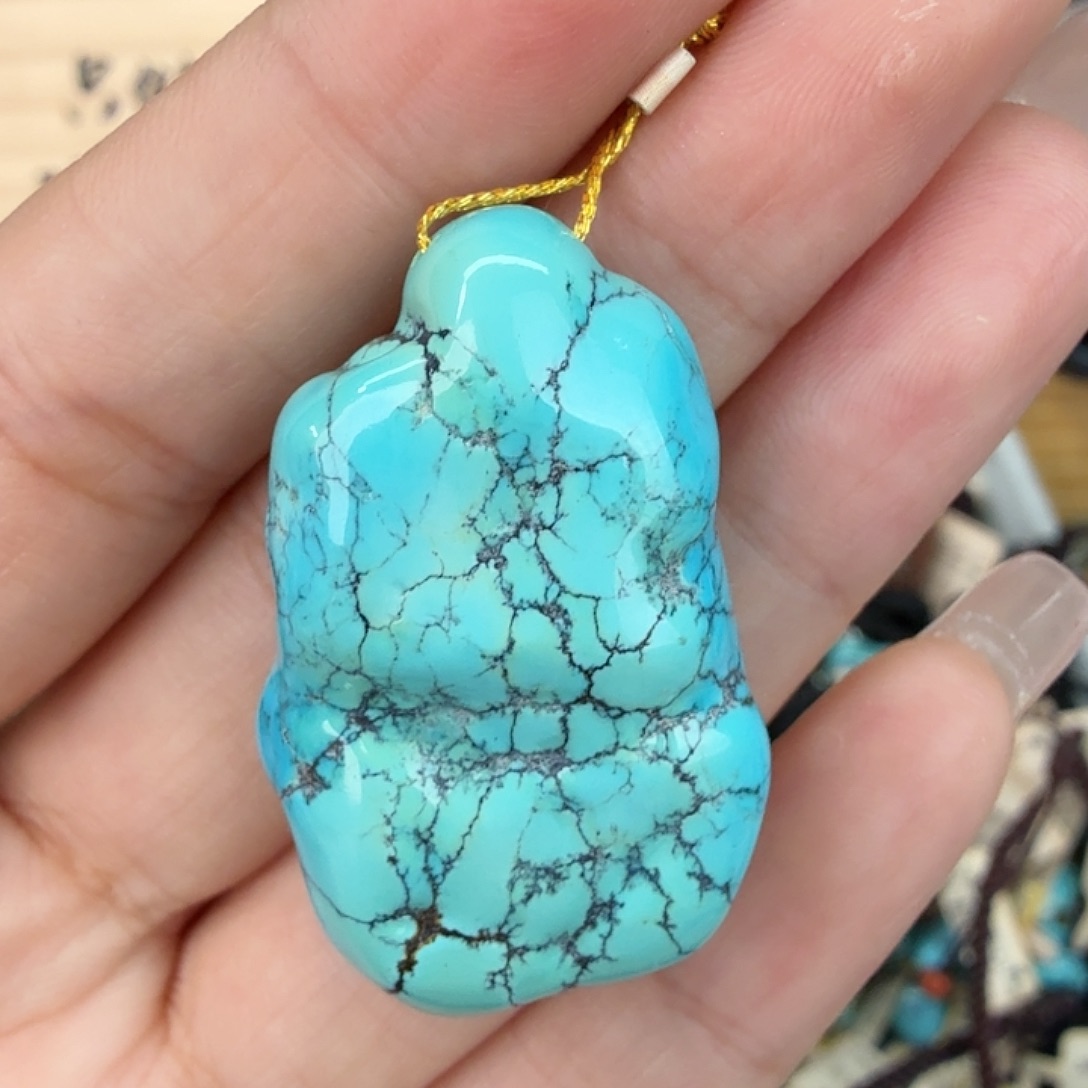 绿松石未镶嵌珠宝奇石