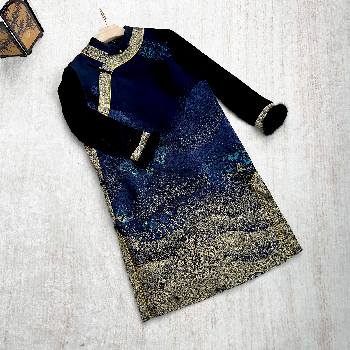 【卷卷新中式】“敦煌丝路”螺钿老宋锦长款斜襟高配马甲裙