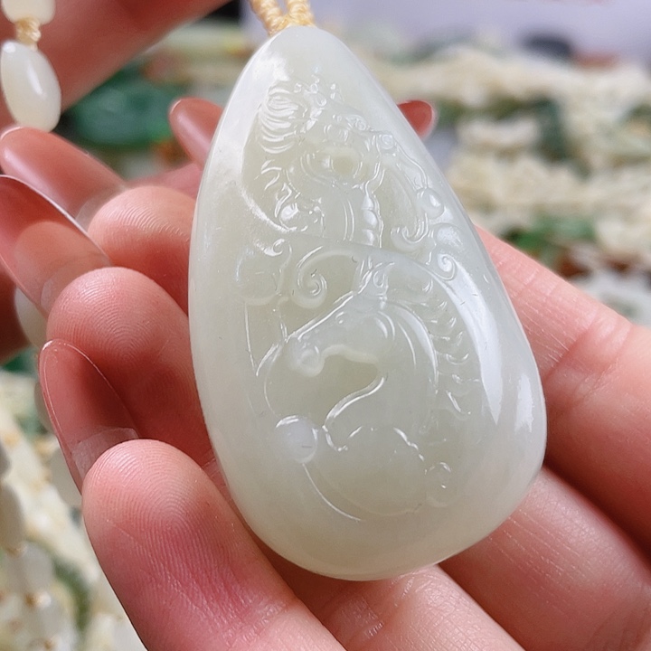 未镶嵌和田玉挂件