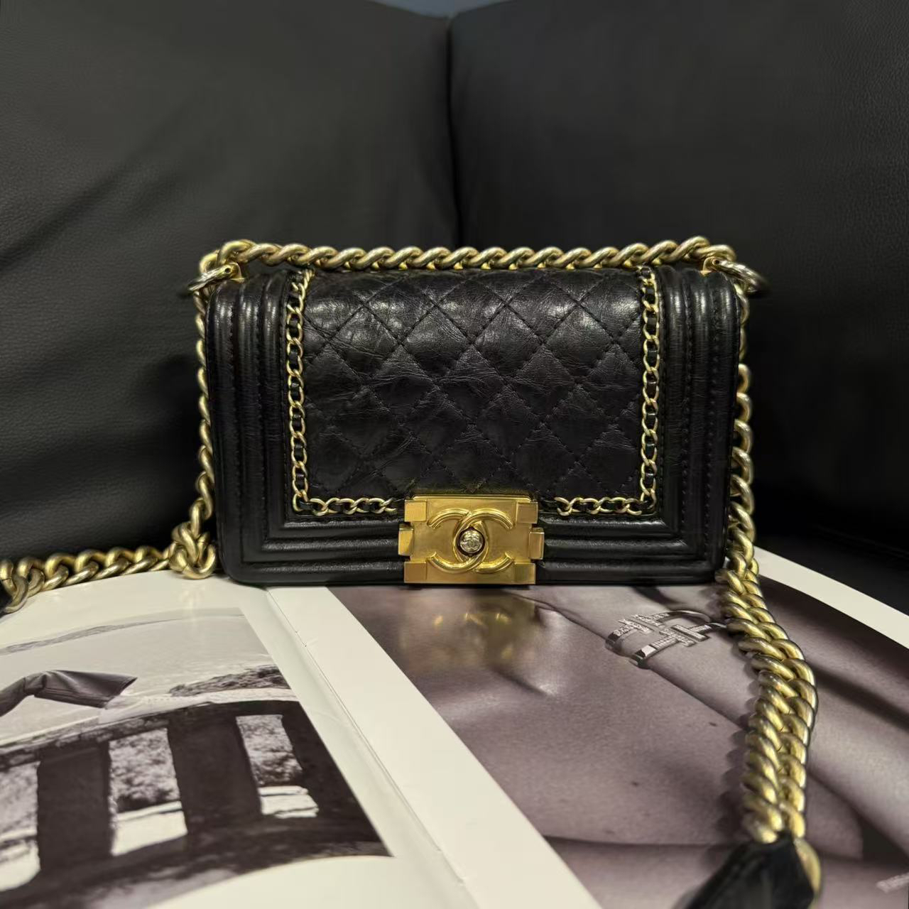 99新 Chanel/香奈儿 小号限定黑金溜边boy/xg