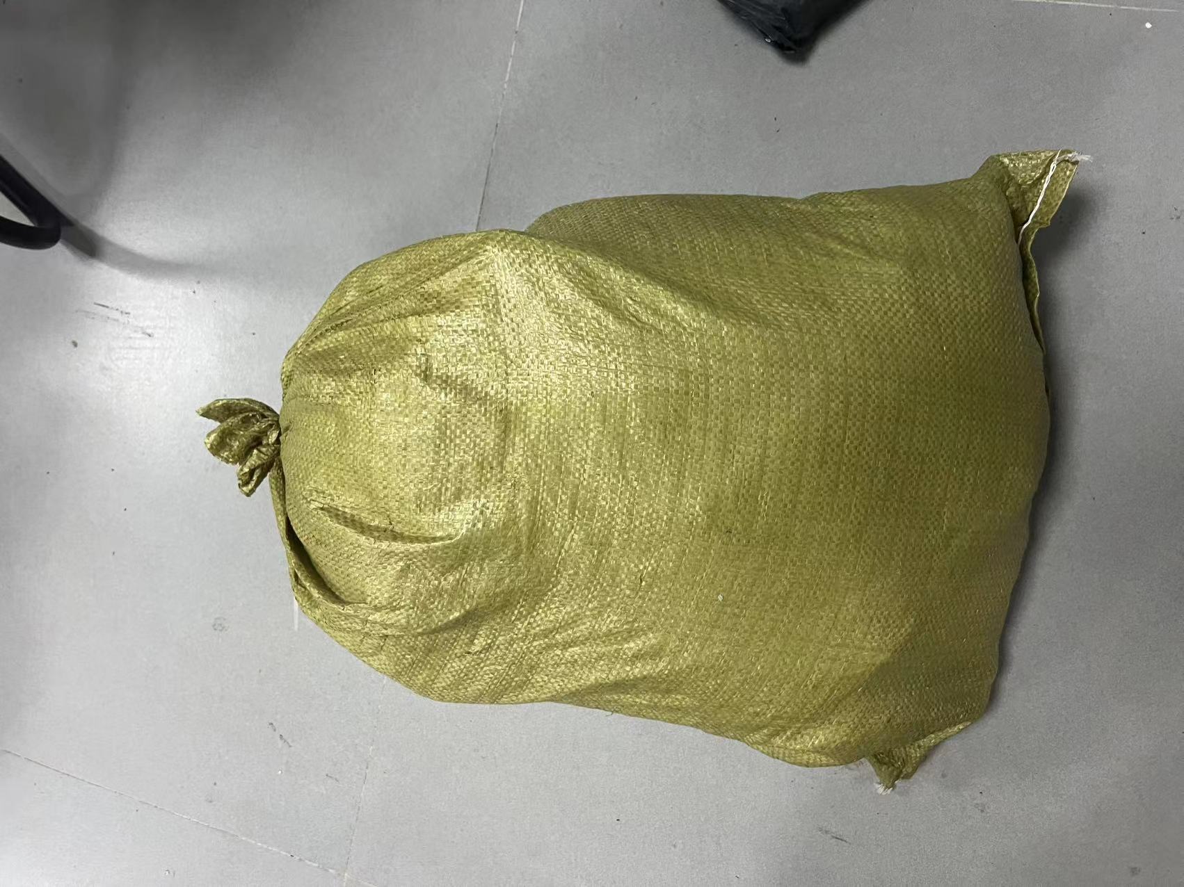 001-100  土黄色加厚编织袋可用于粮食快递打包搬家