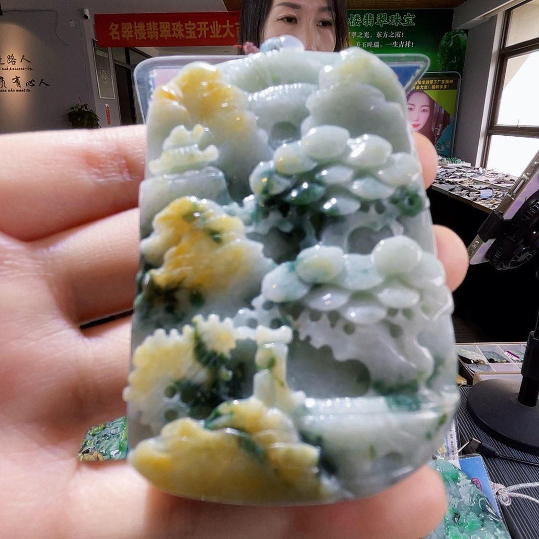 颈饰未镶嵌翡翠翡翠