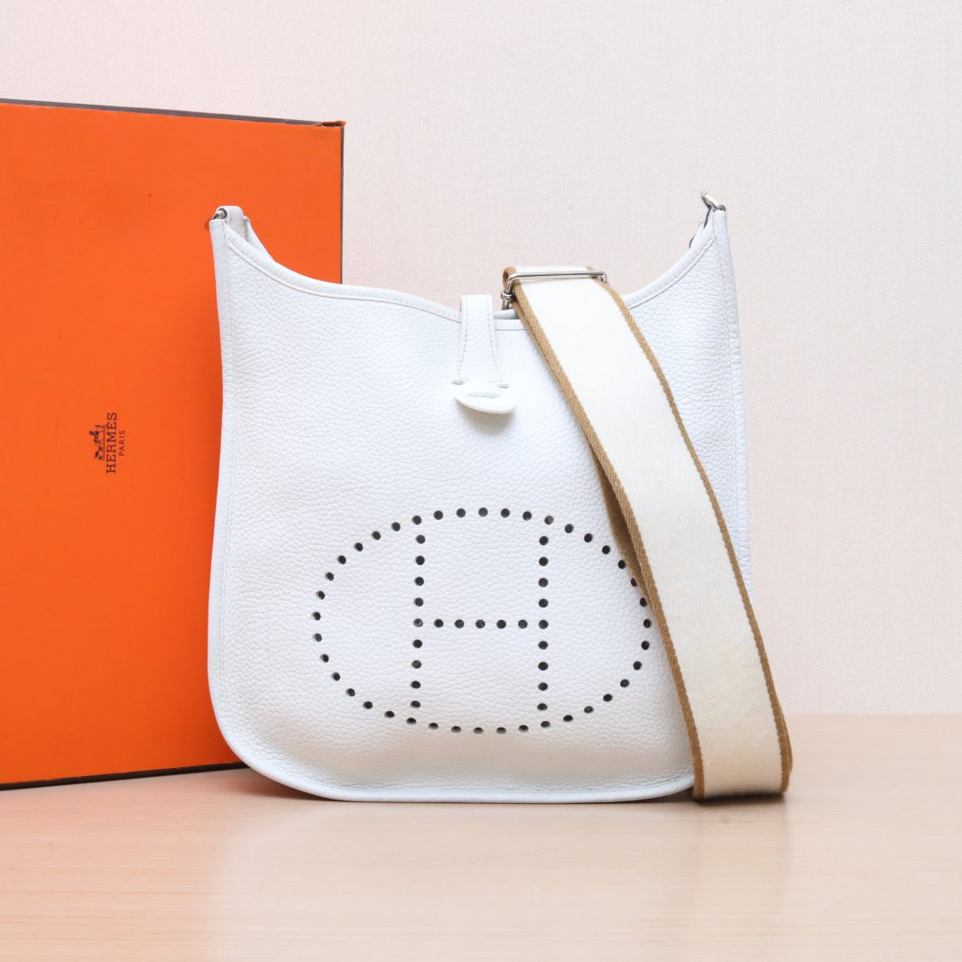 95新 Hermes/爱马仕 小花黑黑Evelyne 小号 29 01白色 TC皮 T刻 