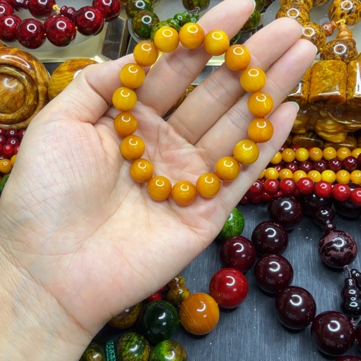 松木琥珀木文玩手串