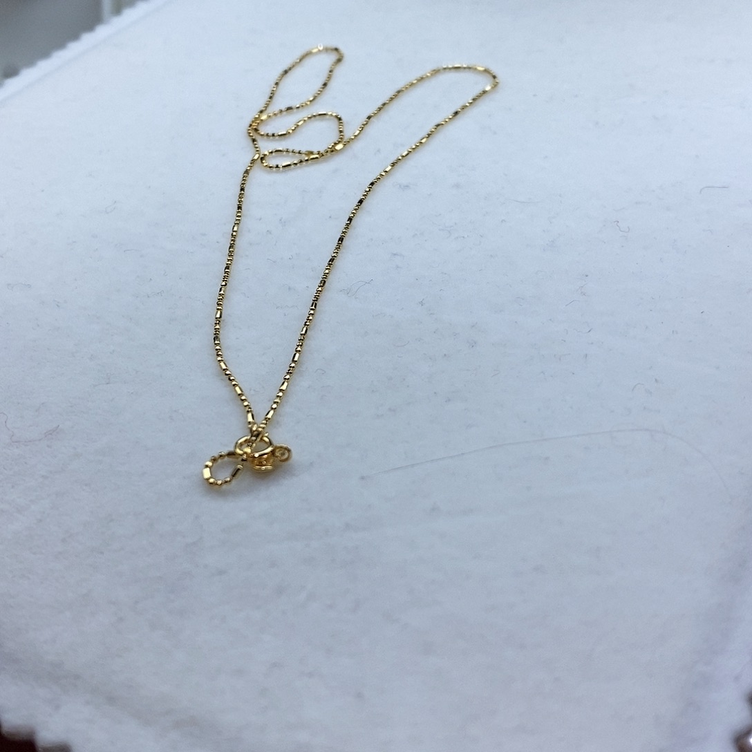 淡水珍珠吊坠(赠链)银S925镶嵌