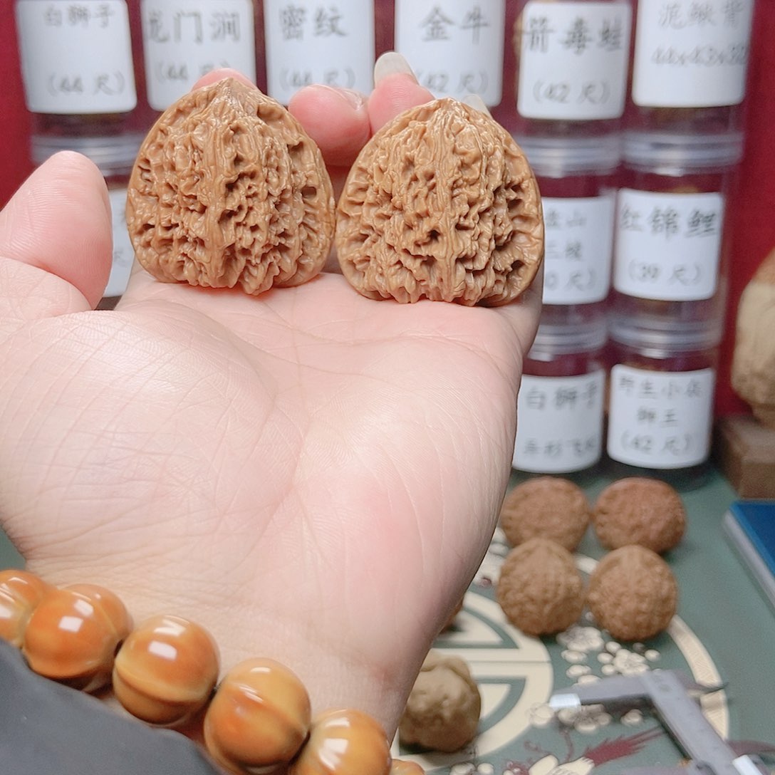 文玩核桃把件长*南疆