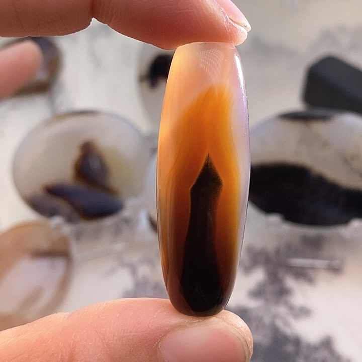 玛瑙/玉髓颈饰未镶嵌