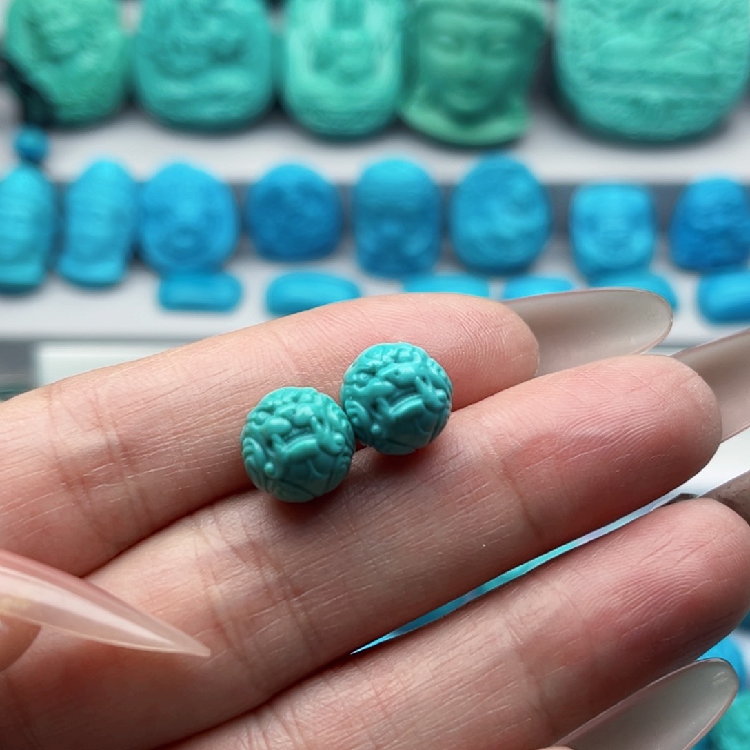 绿松石雕刻未镶嵌