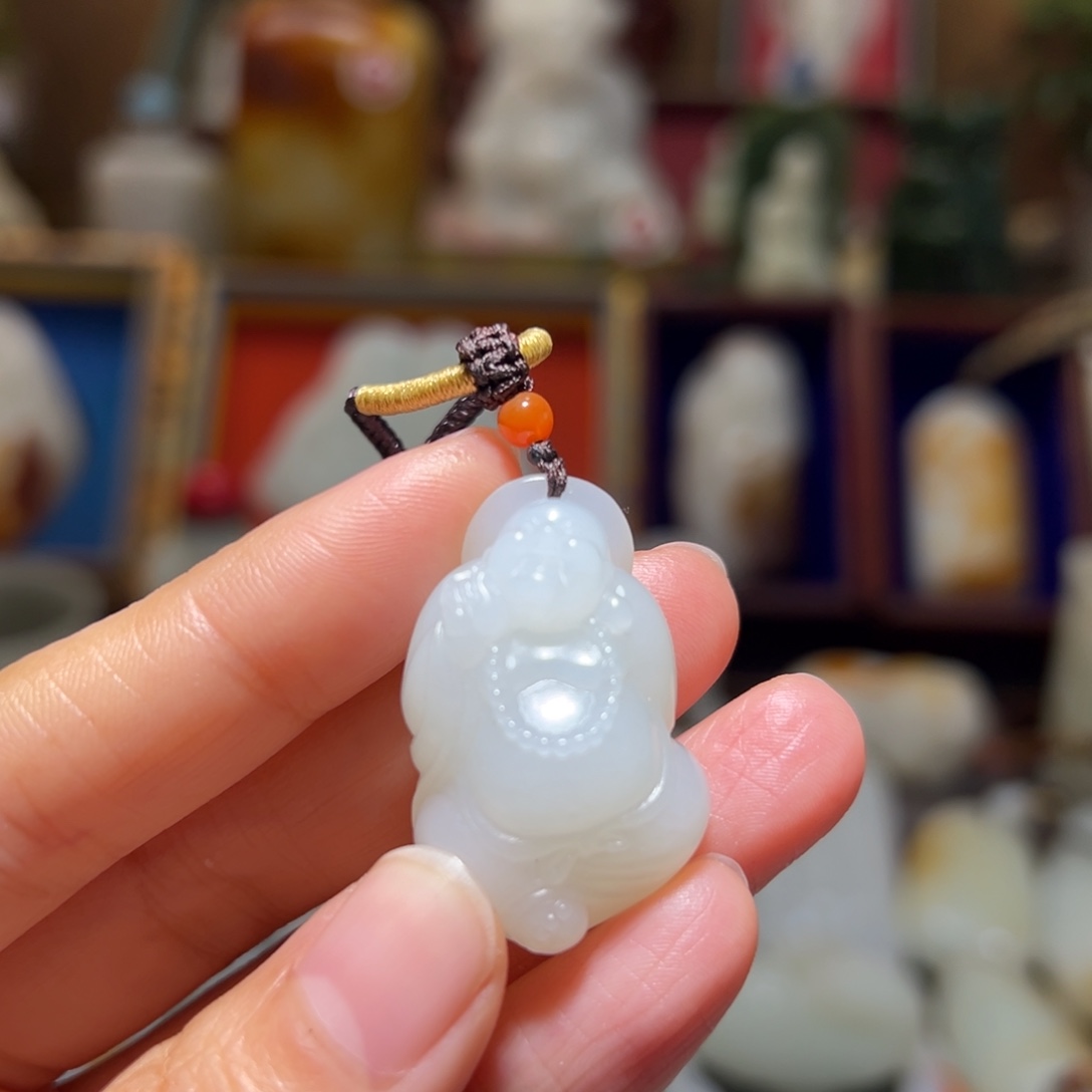 @***拿和田玉未镶嵌挂件