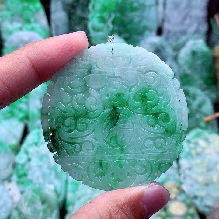 翡翠吊坠(不含链)未镶嵌