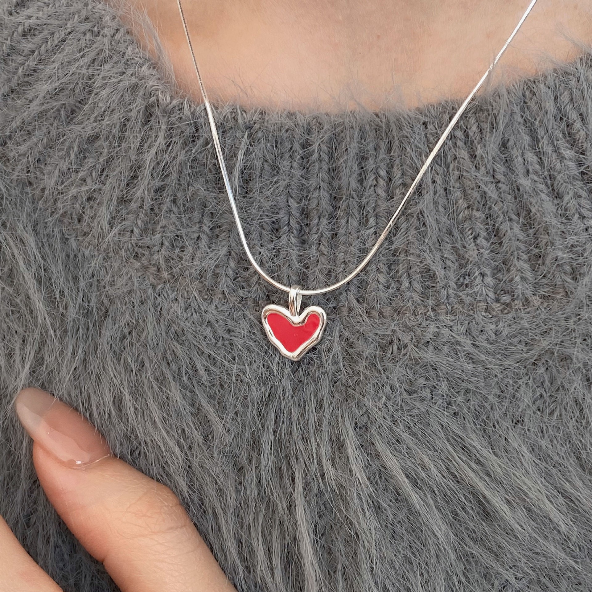 坠链均925银珐琅 坠链均925银 韩国ins风925纯银爱心滴胶项链